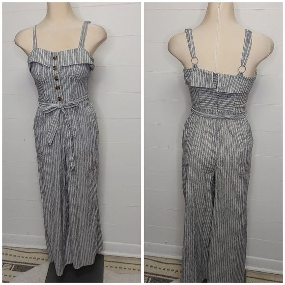 AEO striped wide leg belted jumpsuit size 0 - Picture 3 of 15